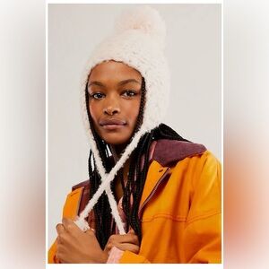 Free People Pom Pom Hat 💕1 Hour Sale💕